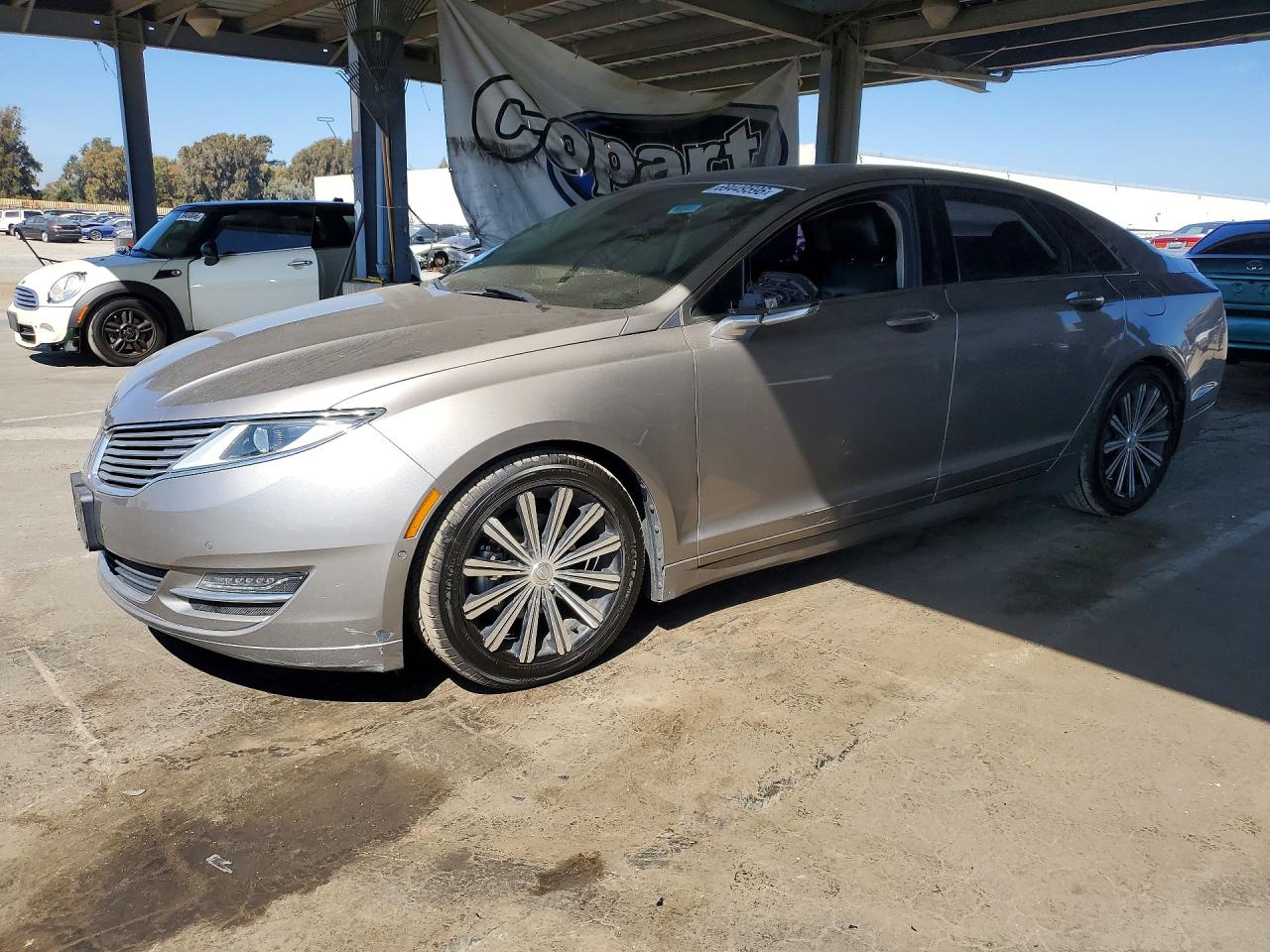 Photo of the 2015 LINCOLN MKZ HYBRID