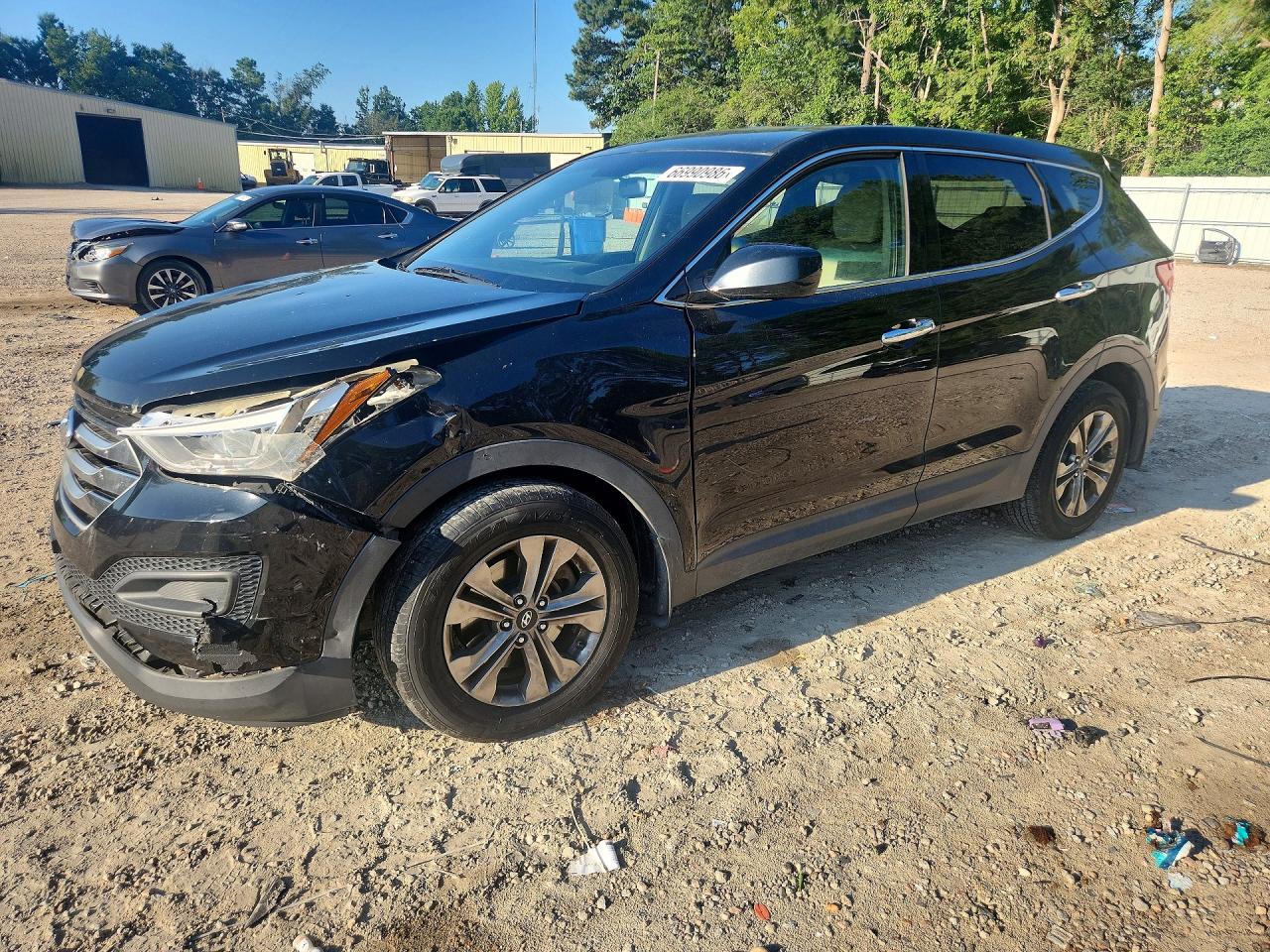 Photo of the 2015 HYUNDAI SANTA FE SPORT 2.4L