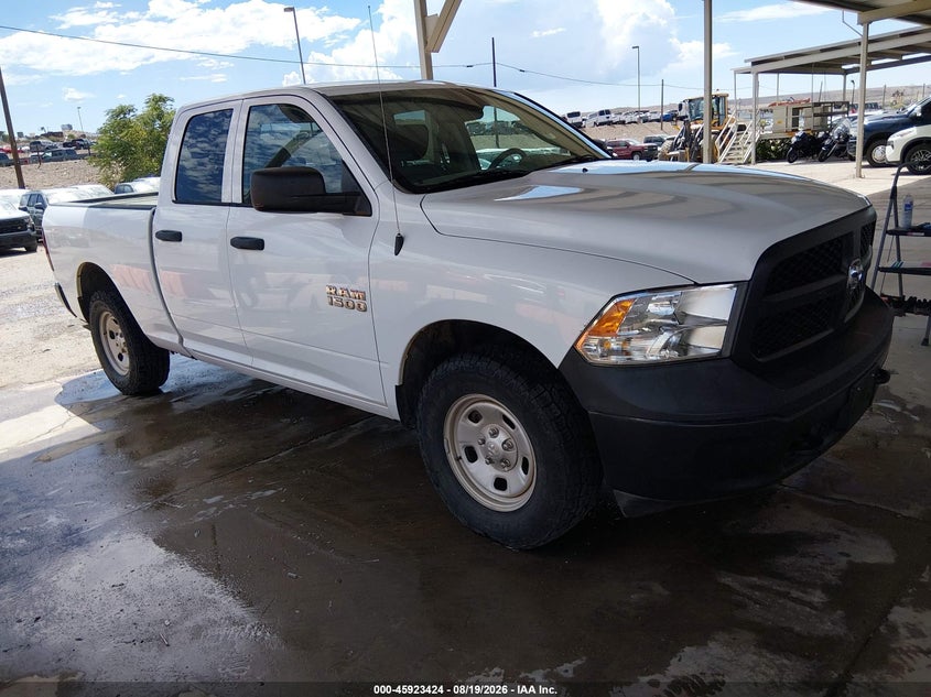 Photo of the 2016 RAM 1500 TRADESMAN