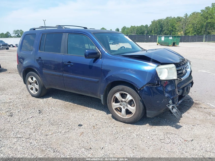 Photo of the 2015 HONDA PILOT EX-L