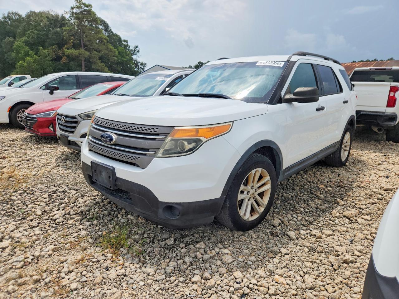 Photo of the 2015 FORD EXPLORER