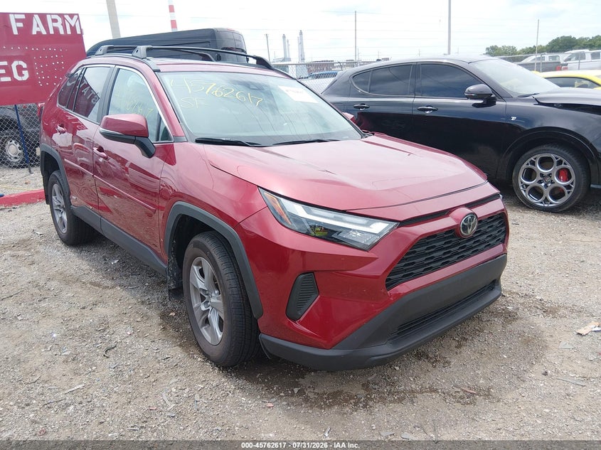 Photo of the 2025 TOYOTA RAV4 HYBRID XLE