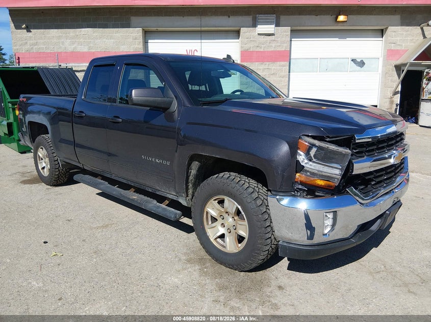 Photo of the 2016 CHEVROLET SILVERADO 1500 LT