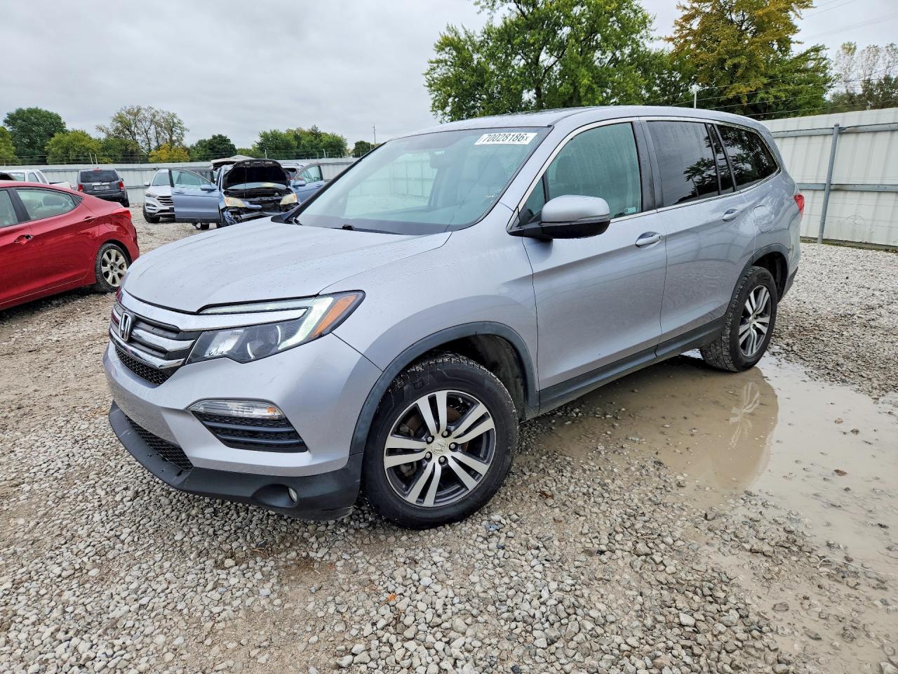 Photo of the 2018 HONDA PILOT EXL