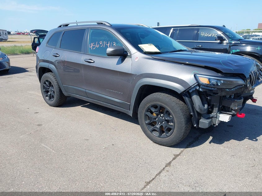 Photo of the 2019 JEEP CHEROKEE TRAILHAWK 4X4