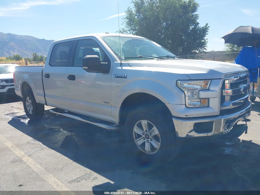 Photo of the 2015 FORD F-150 XLT