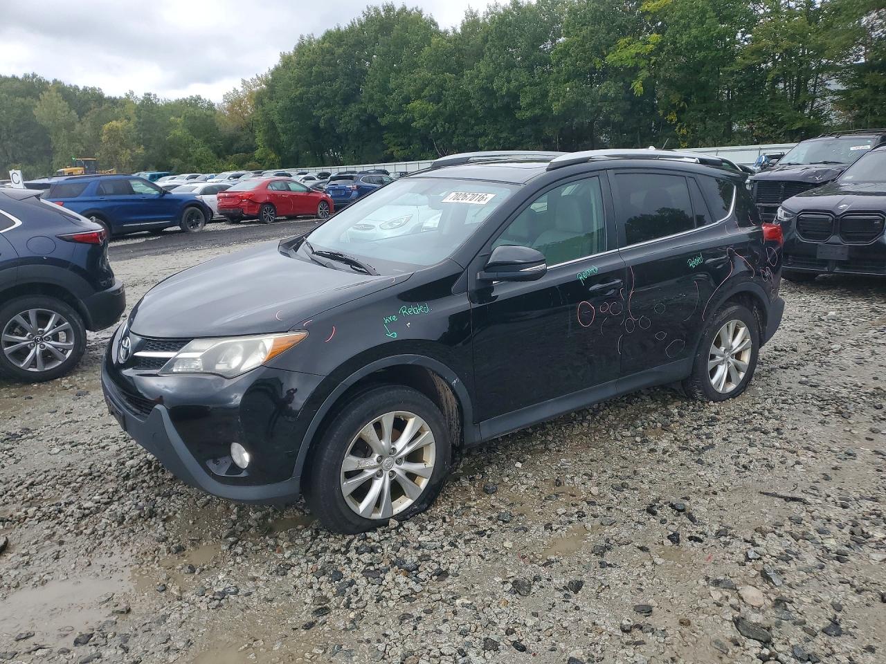 Photo of the 2013 TOYOTA RAV4 LIMITED