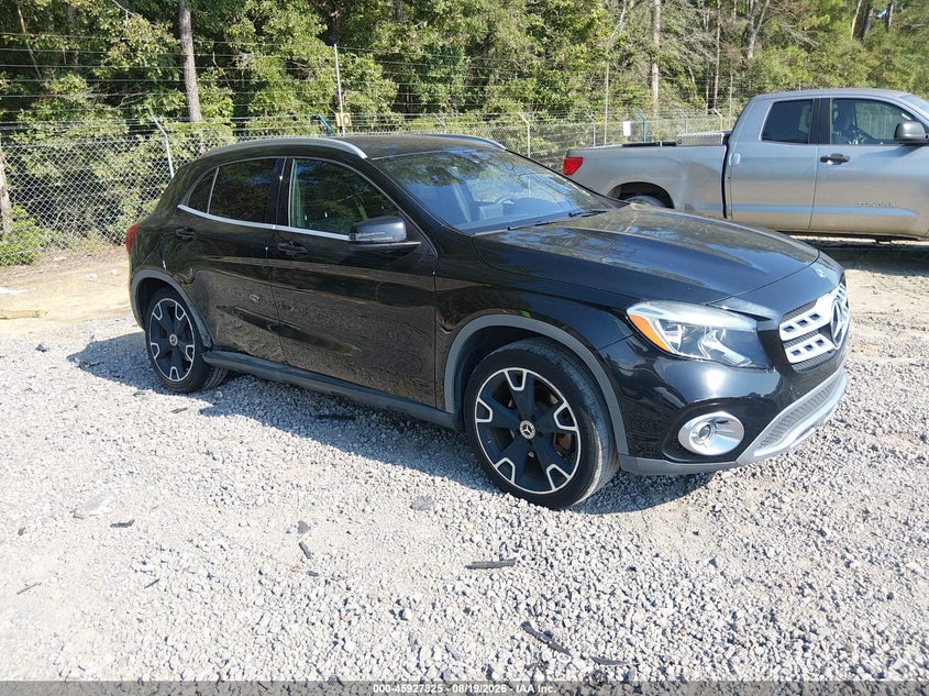 Photo of the 2018 MERCEDES-BENZ GLA 250