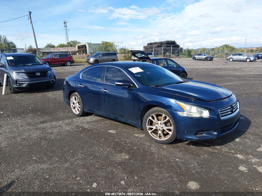 Photo of the 2013 NISSAN MAXIMA 3.5 SV