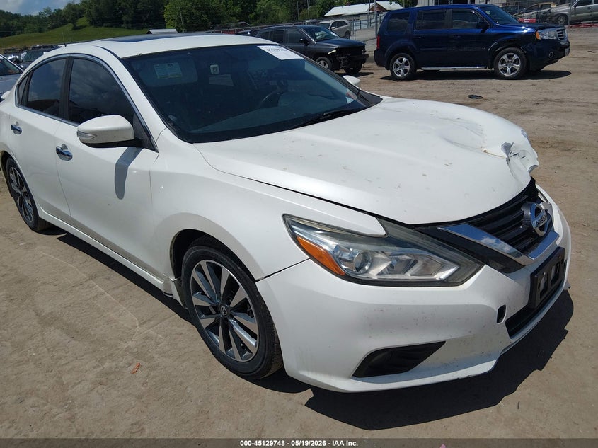 Photo of the 2016 NISSAN ALTIMA 2.5 SL