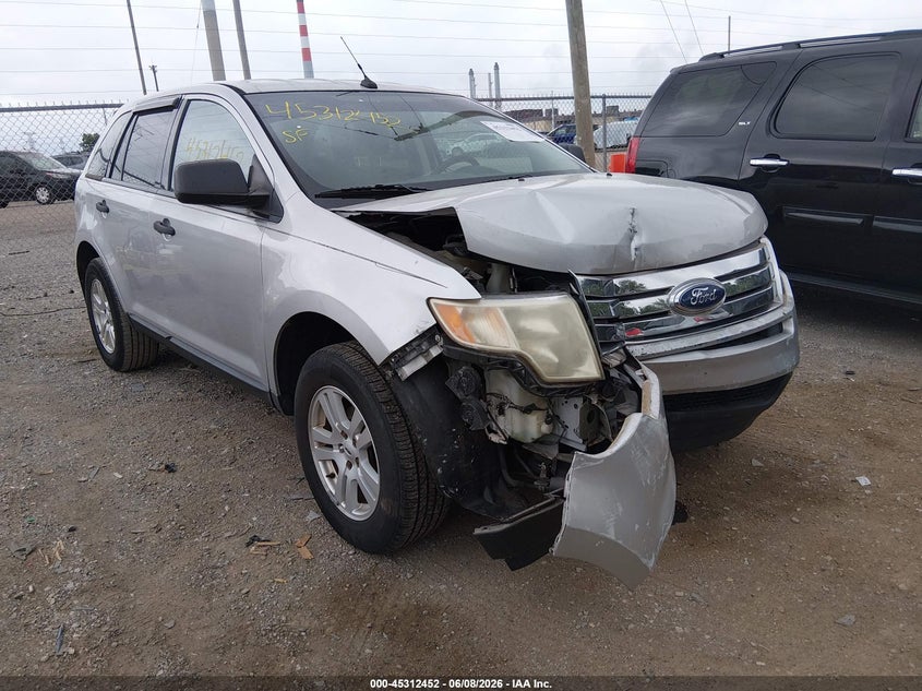 Photo of the 2009 FORD EDGE SE