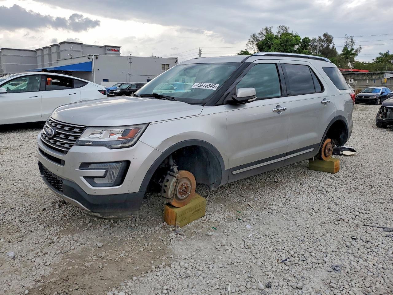Photo of the 2017 FORD EXPLORER LIMITED