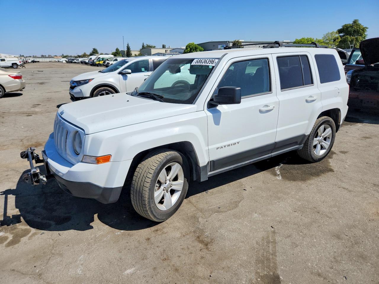 Photo of the 2014 JEEP PATRIOT LATITUDE
