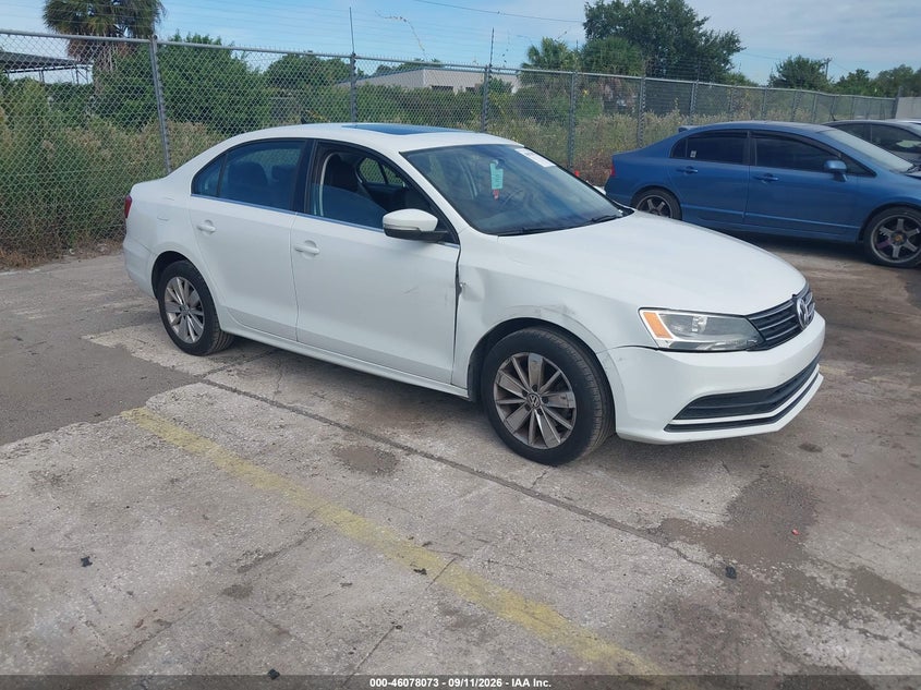 Photo of the 2015 VOLKSWAGEN JETTA 1.8T SE