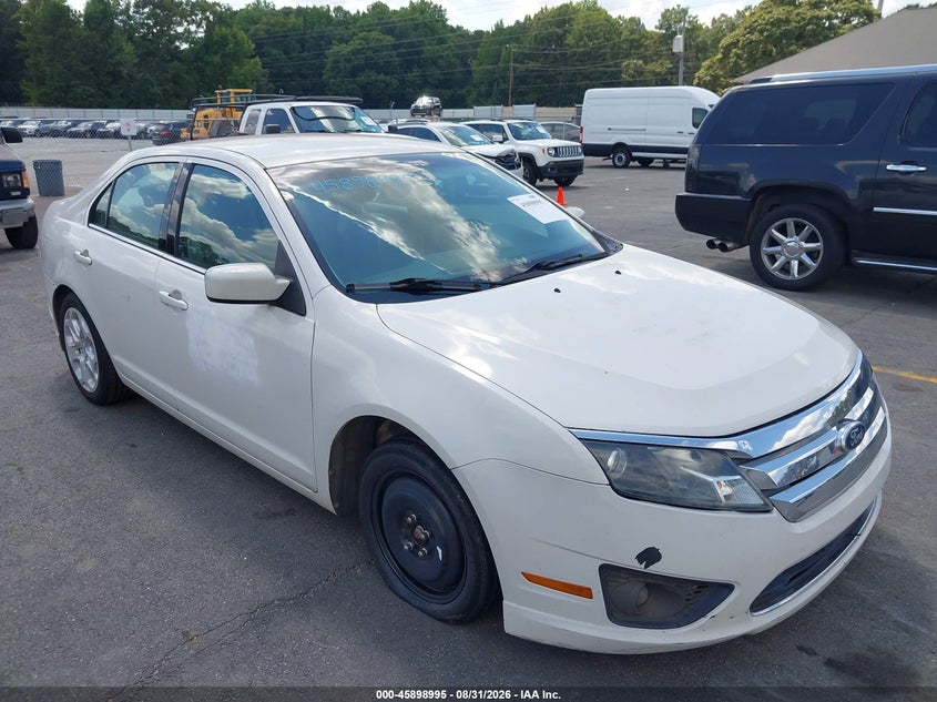 Photo of the 2010 FORD FUSION SE