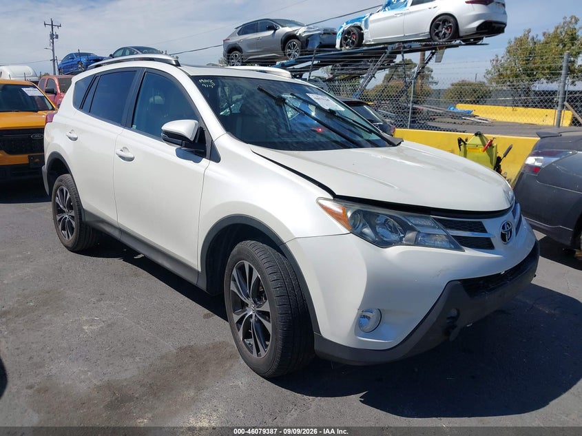 Photo of the 2015 TOYOTA RAV4 LIMITED