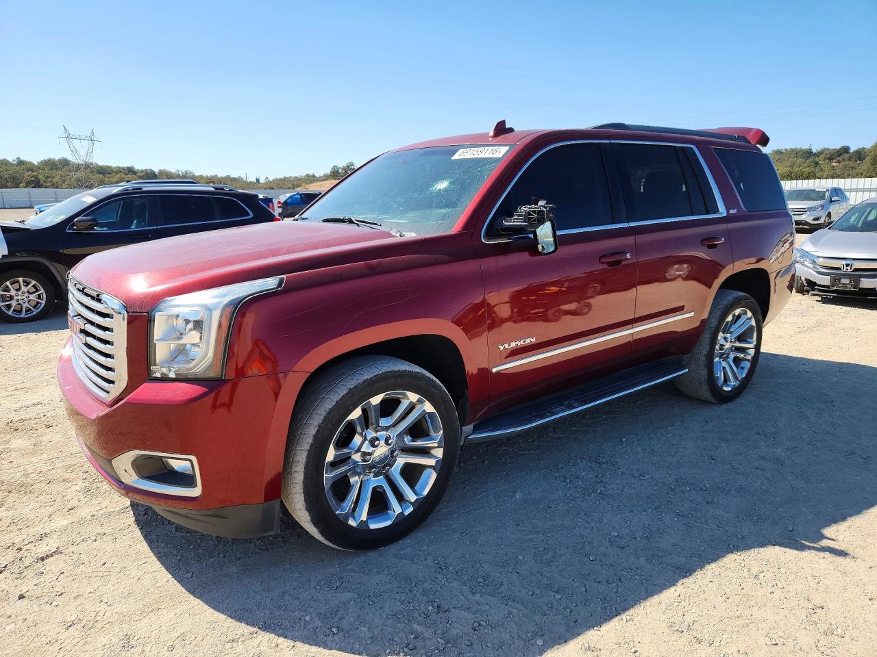 Photo of the 2016 GMC YUKON SLT
