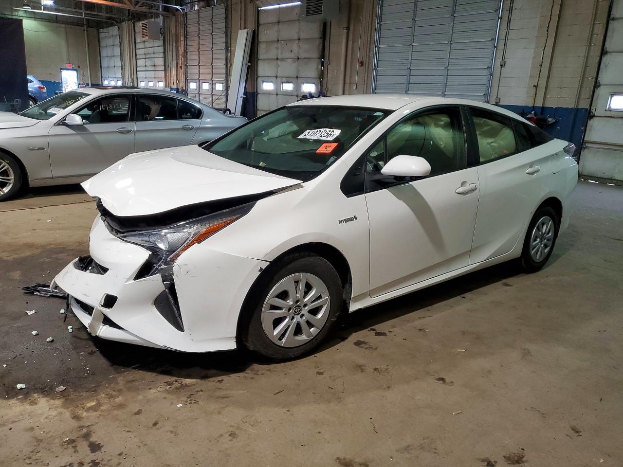 Photo of the 2016 TOYOTA PRIUS TWO