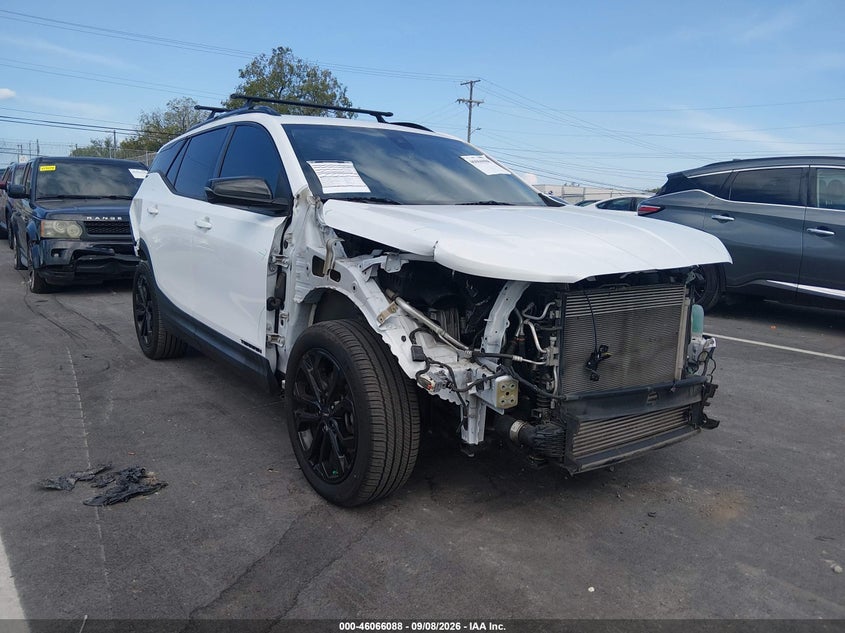 Photo of the 2020 GMC TERRAIN AWD SLT