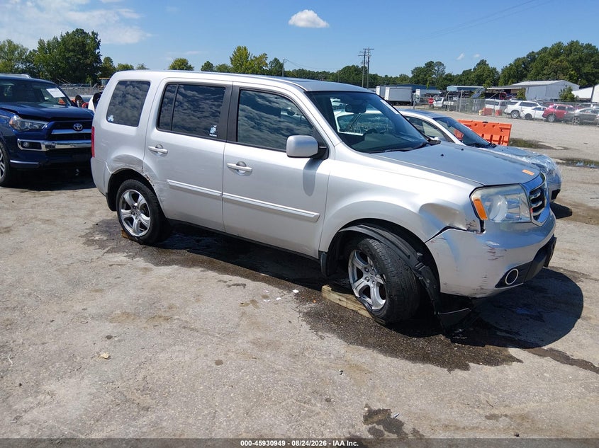 Photo of the 2013 HONDA PILOT EX-L
