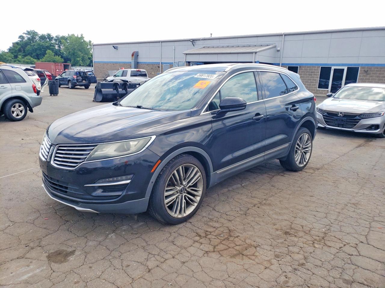 Photo of the 2015 LINCOLN MKC