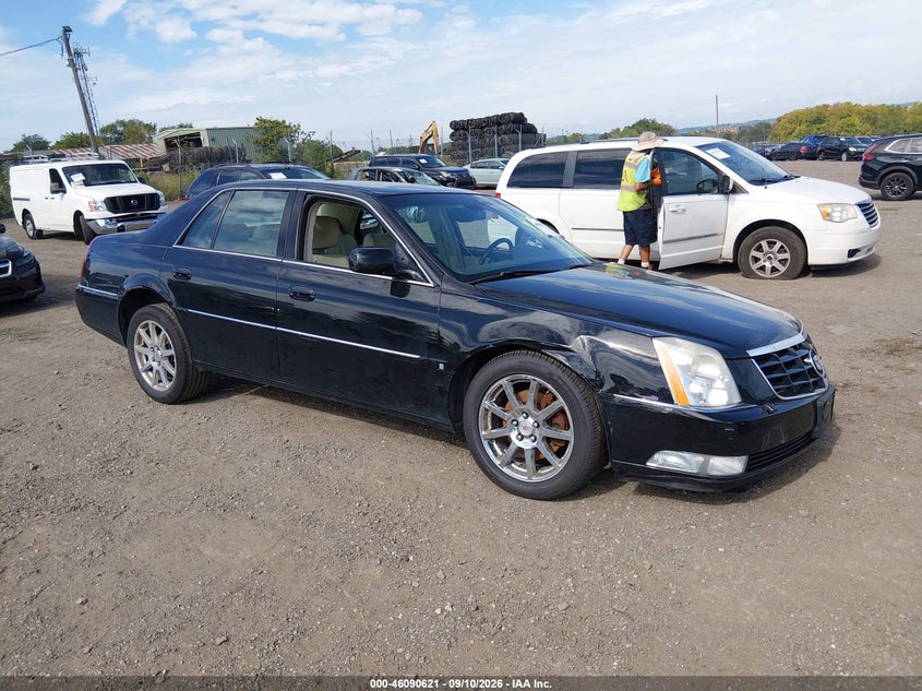 Photo of the 2008 CADILLAC DTS 1SE