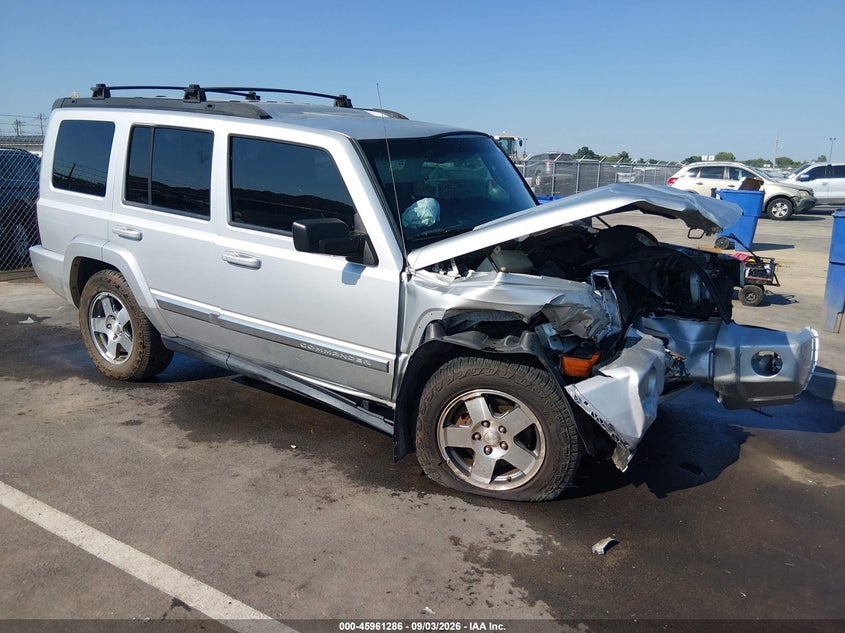 Photo of the 2010 JEEP COMMANDER SPORT