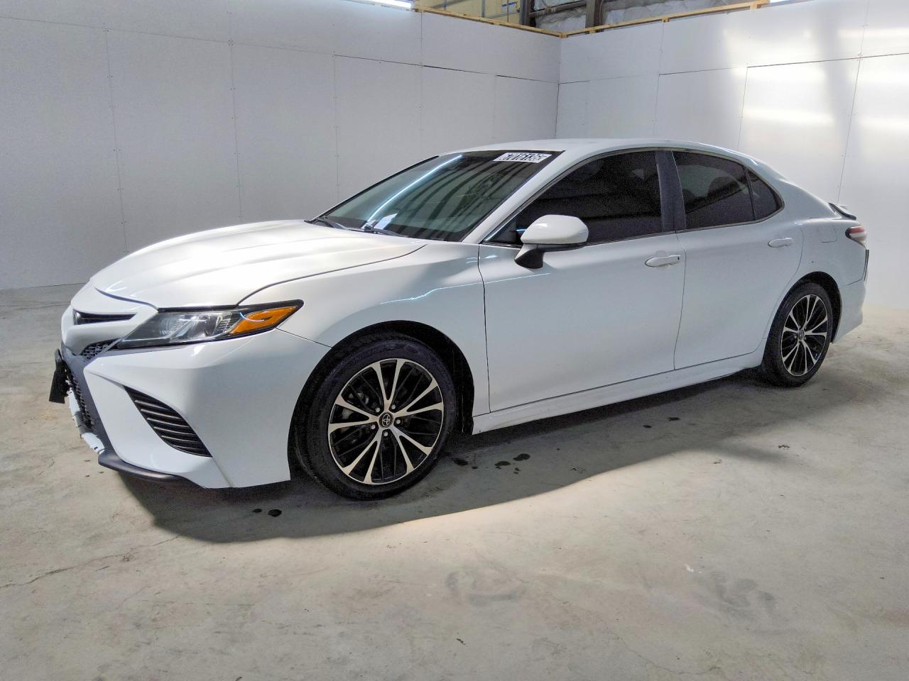 Photo of the 2020 TOYOTA CAMRY SE