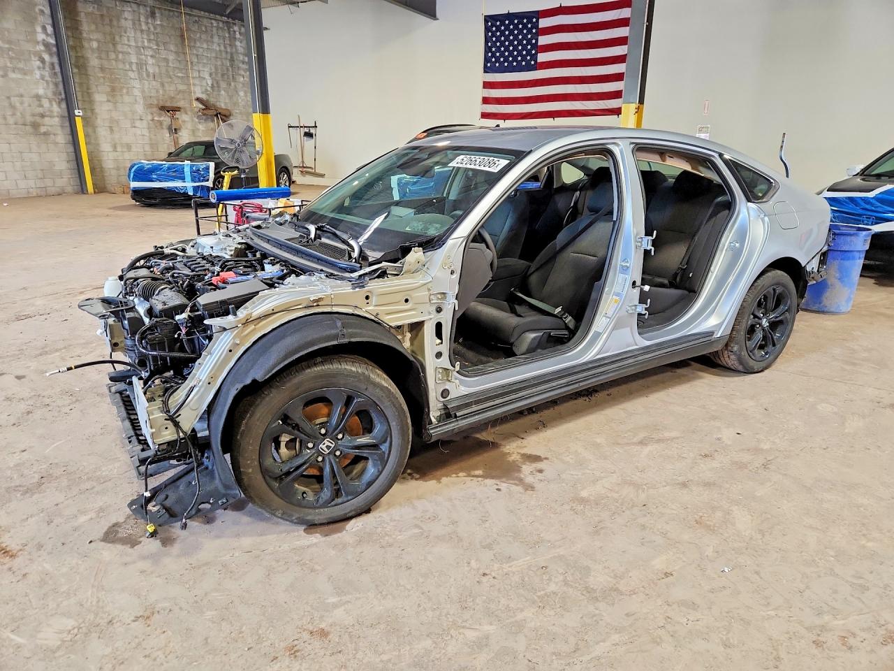 Photo of the 2025 HONDA ACCORD LX