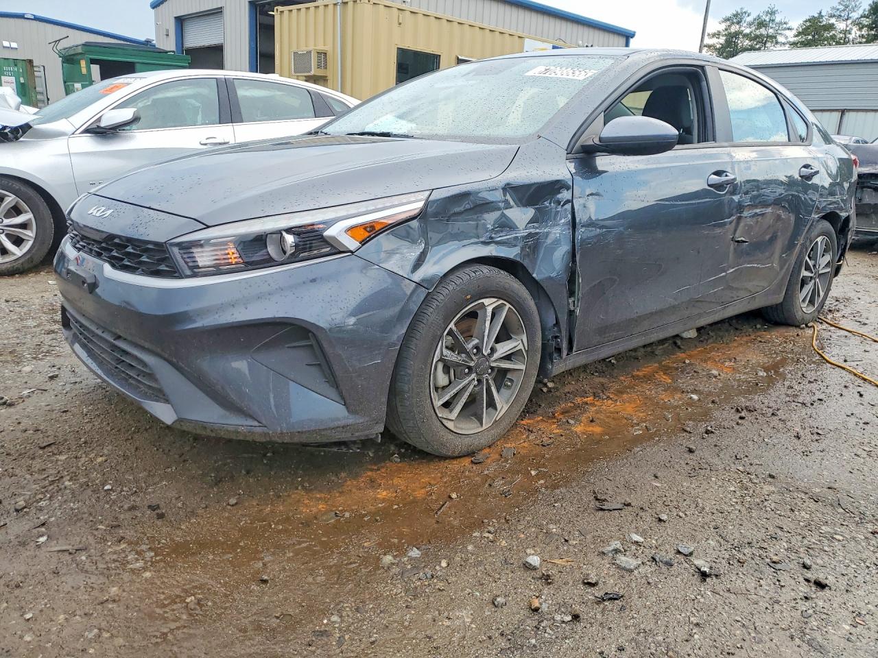Photo of the 2023 KIA FORTE LXS