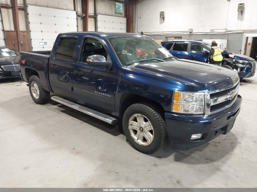 Photo of the 2011 CHEVROLET SILVERADO 1500 LTZ