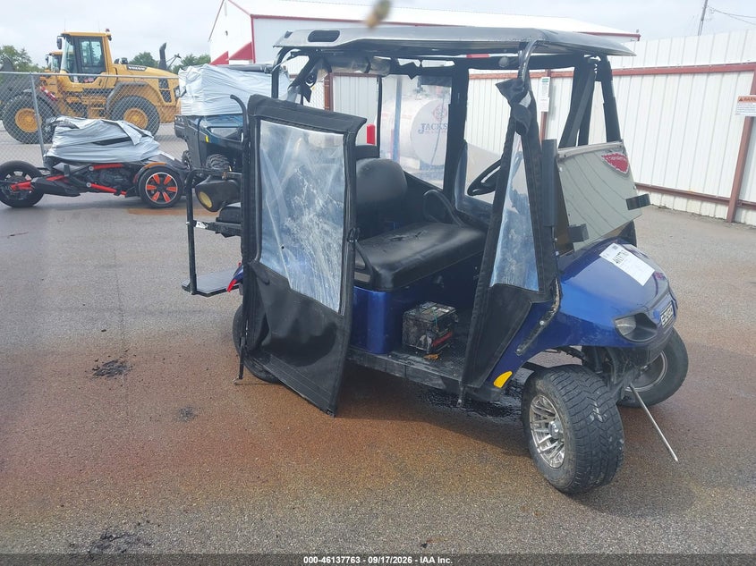 Photo of the 2019 EZGO TXT VALOR