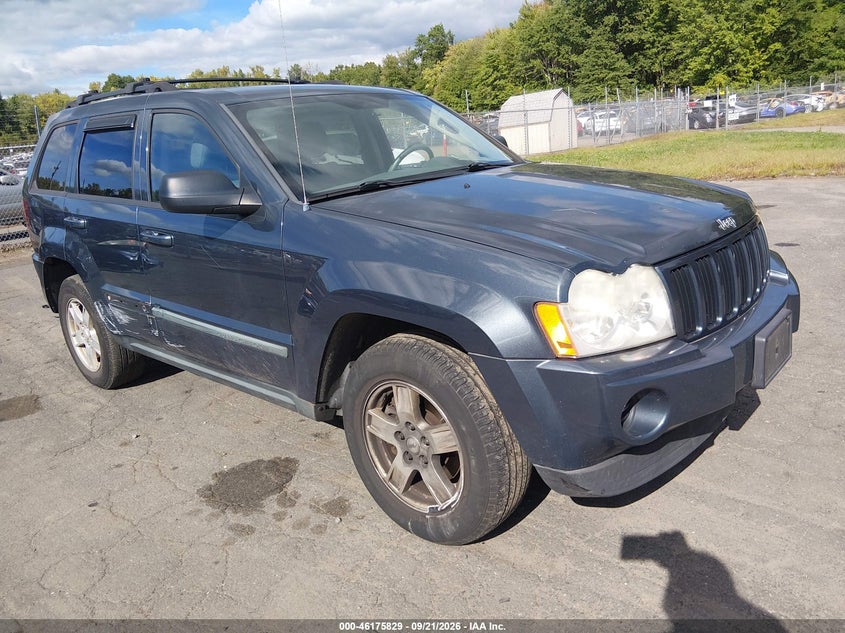 Photo of the 2007 JEEP GRAND CHEROKEE LAREDO