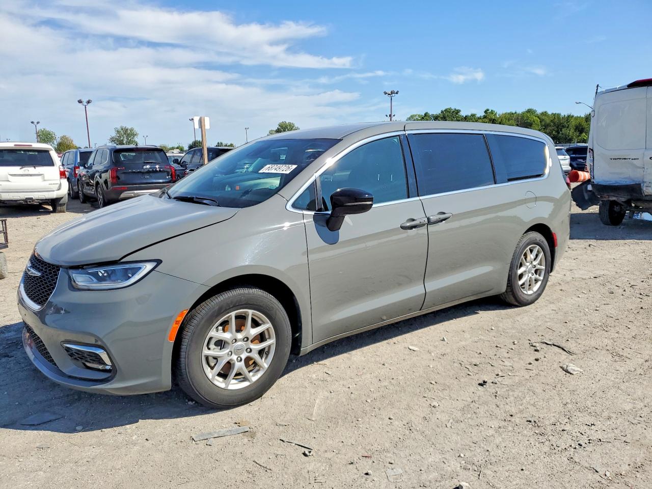 Photo of the 2025 CHRYSLER PACIFICA SELECT