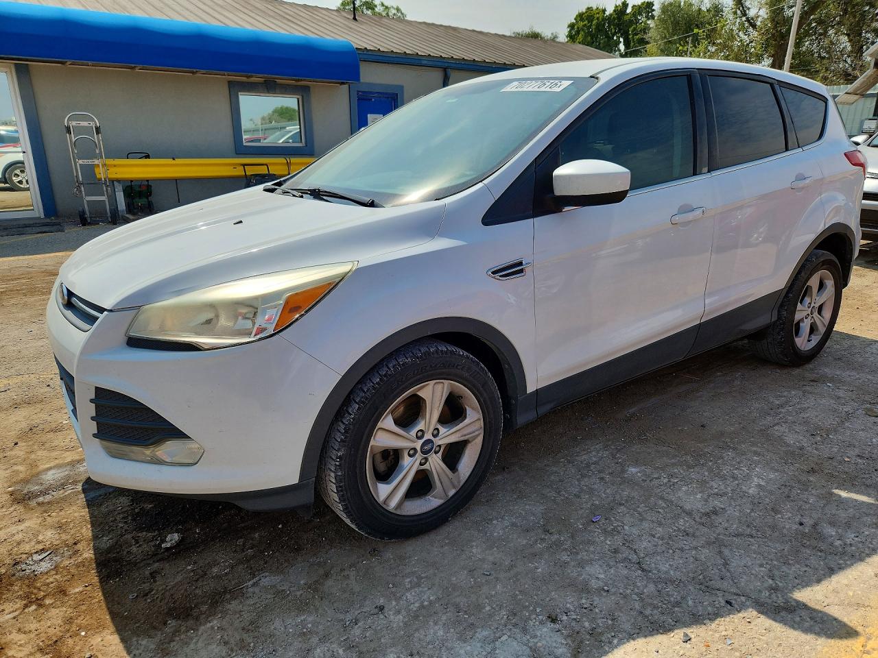 Photo of the 2014 FORD ESCAPE SE