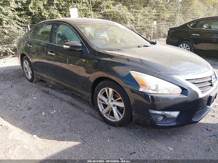 Photo of the 2014 NISSAN ALTIMA 2.5 SV
