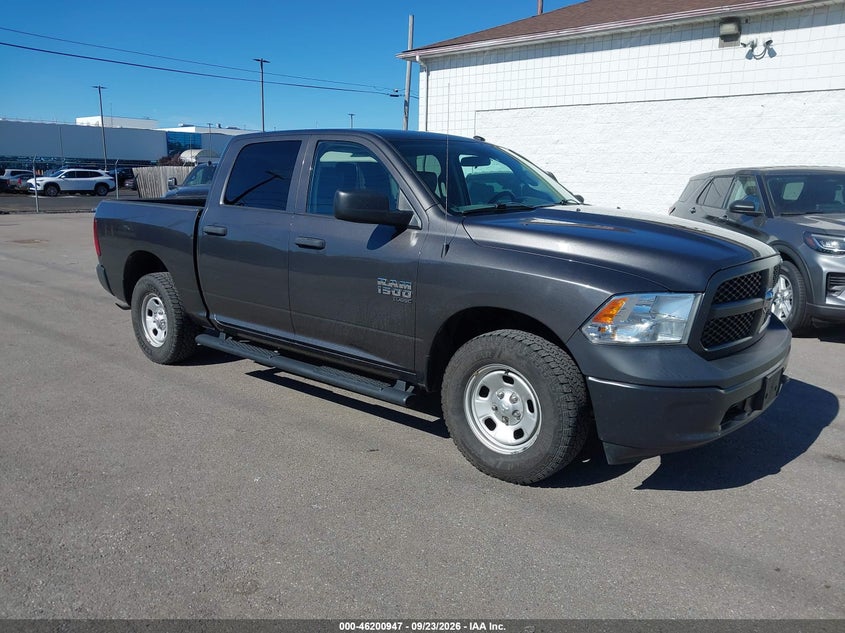 Photo of the 2020 RAM 1500 CLASSIC TRADESMAN 4X4 5'7 BOX
