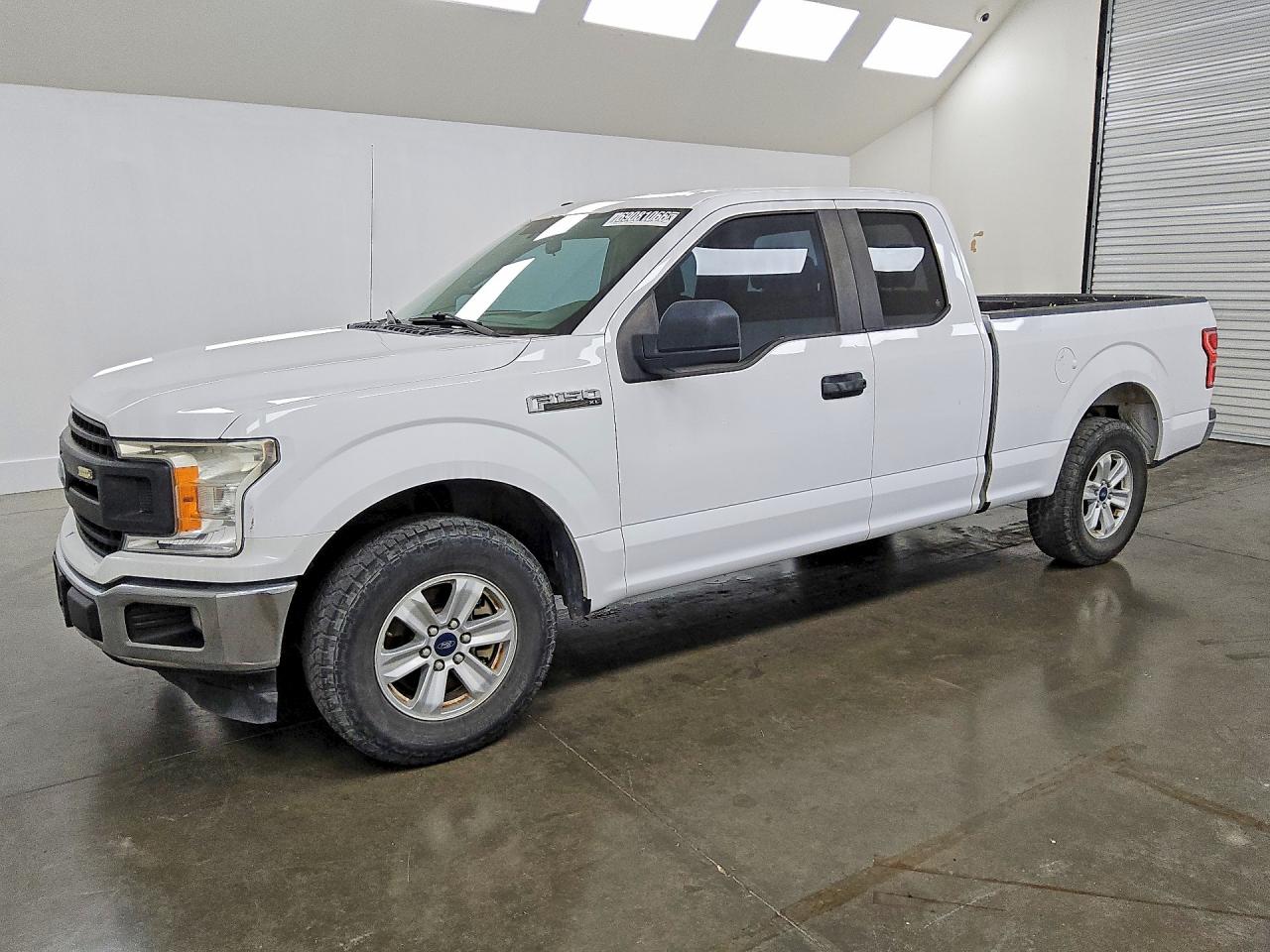 Photo of the 2018 FORD F150 SUPER CAB