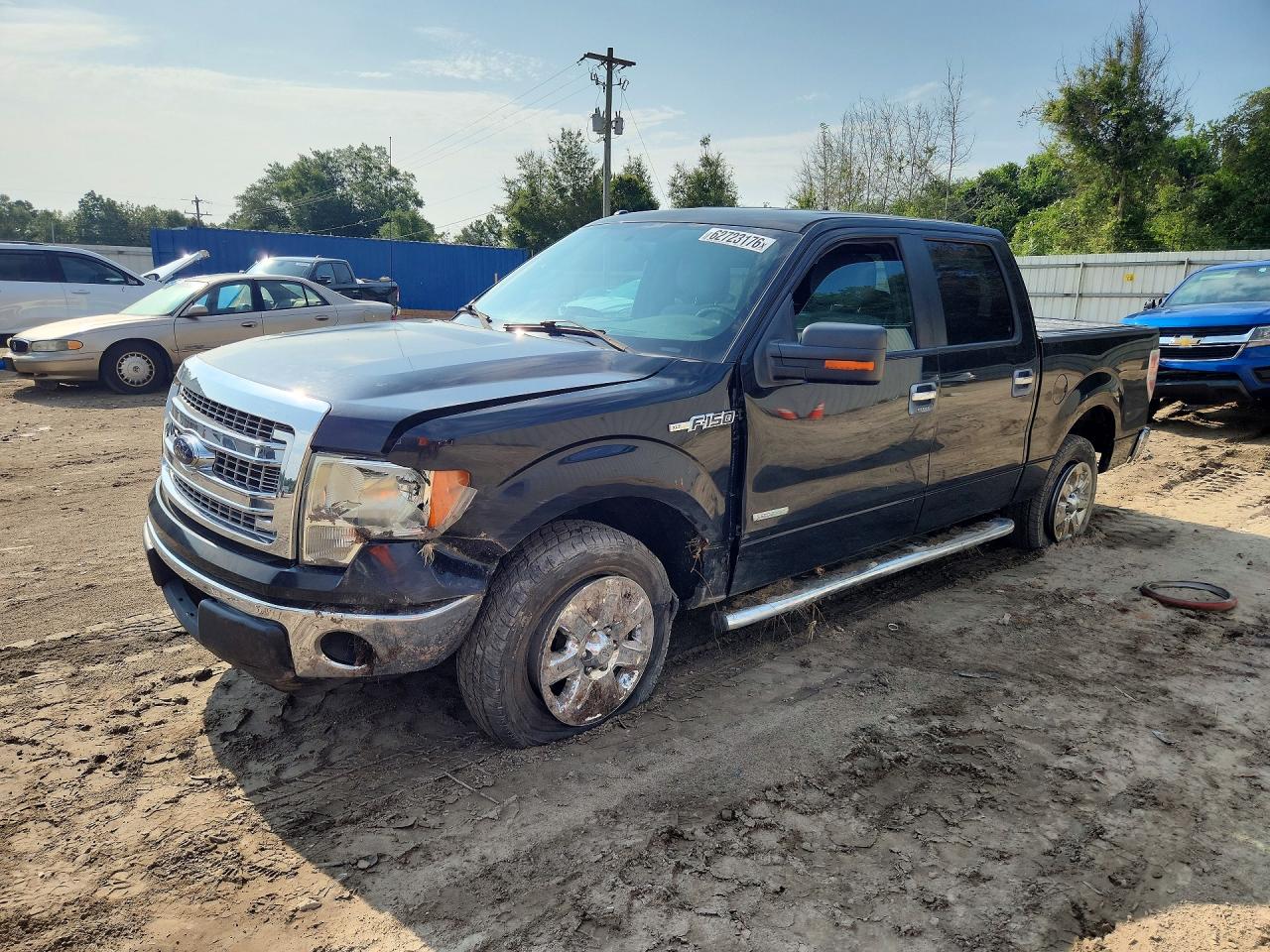 Photo of the 2013 FORD F150 SUPERCREW