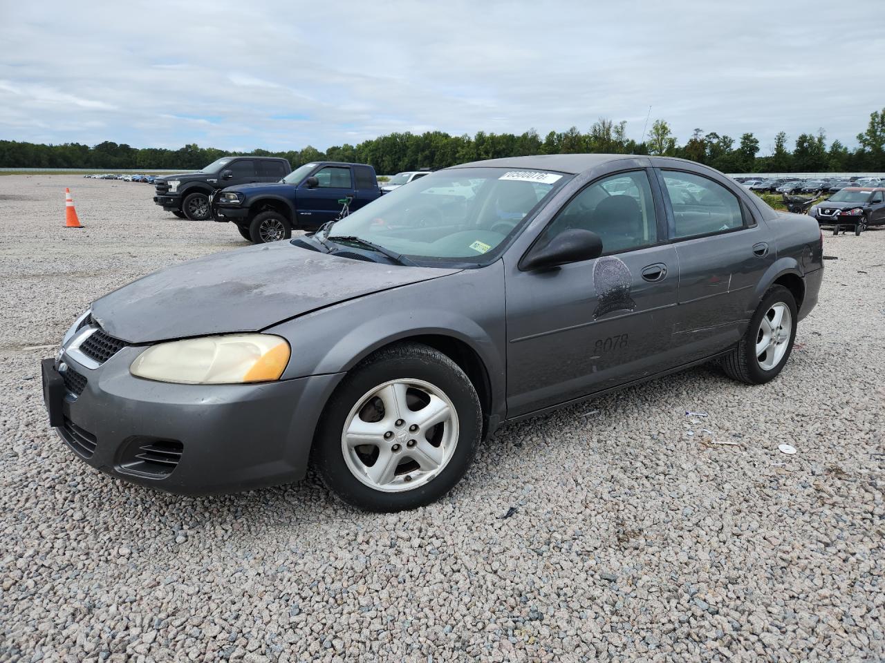 Photo of the 2005 DODGE STRATUS SXT