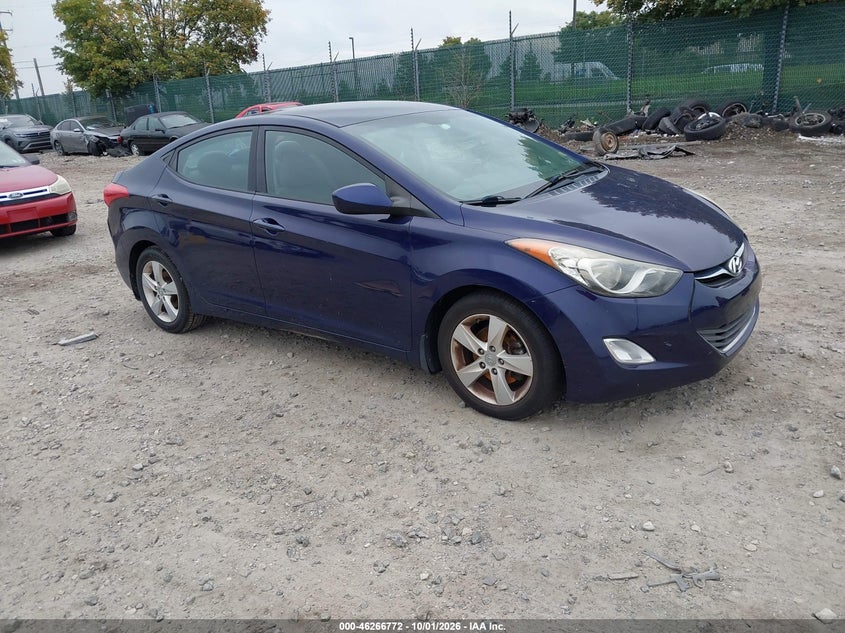 Photo of the 2013 HYUNDAI ELANTRA GLS