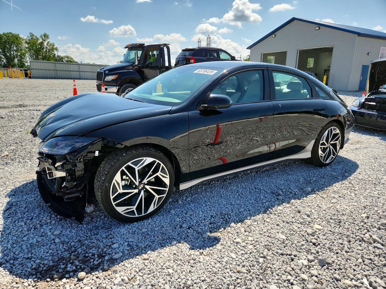Photo of the 2024 HYUNDAI IONIQ 6 SEL