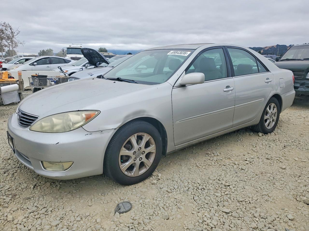 Photo of the 2005 TOYOTA CAMRY XLE