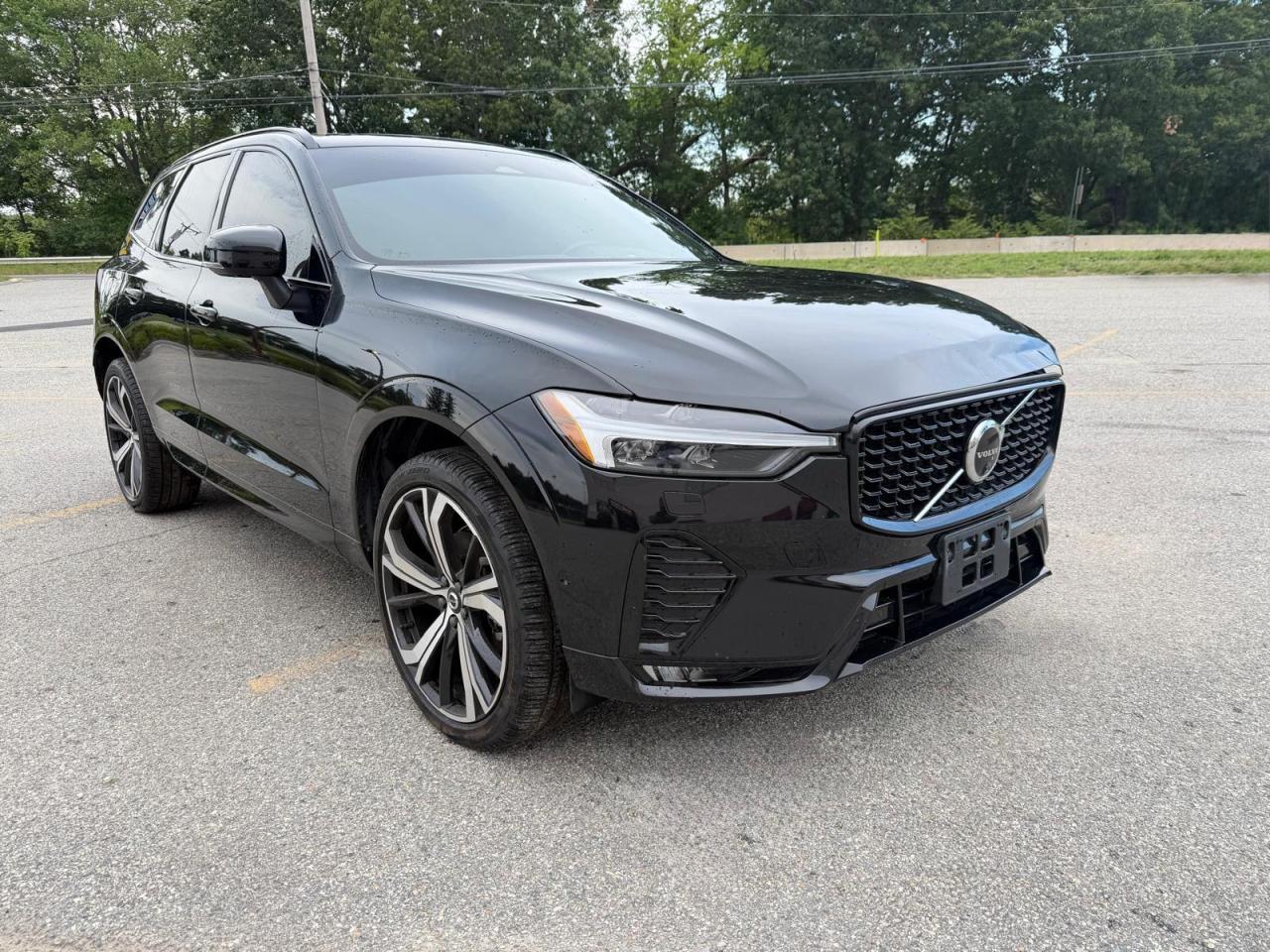 Photo of the 2024 VOLVO XC60 ULTIMATE