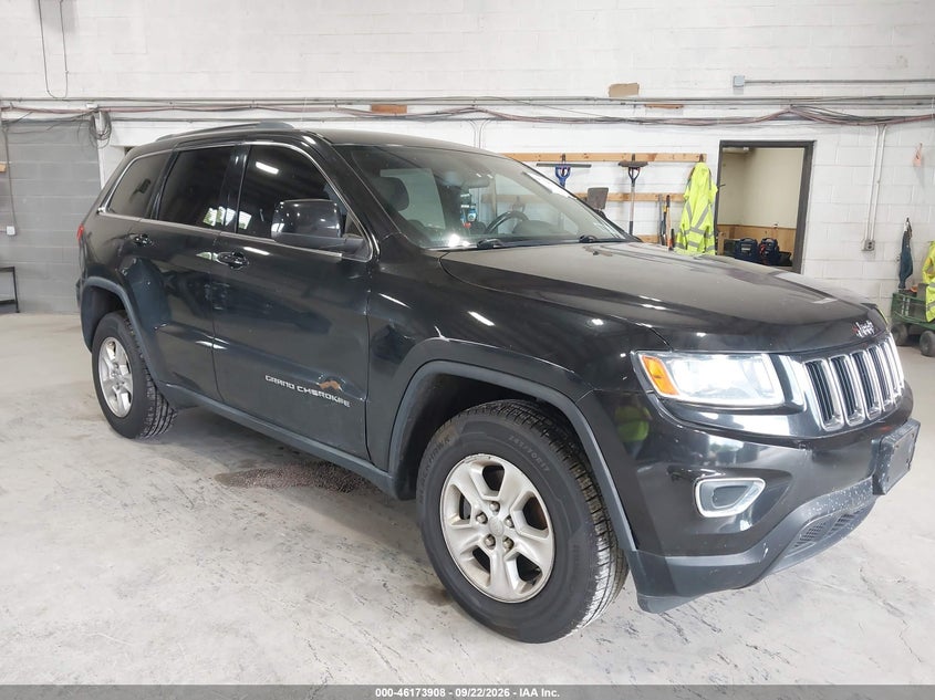 Photo of the 2014 JEEP GRAND CHEROKEE LAREDO