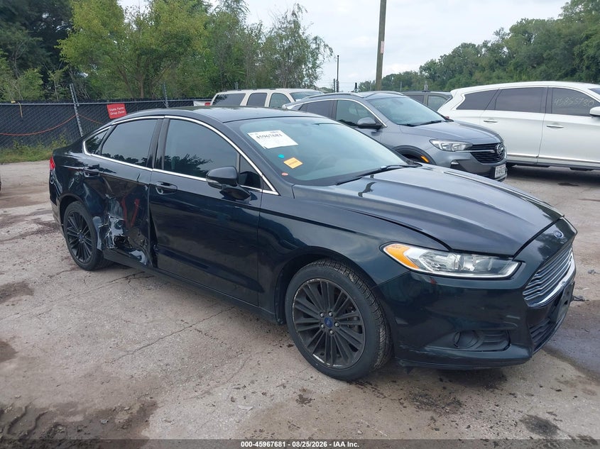 Photo of the 2014 FORD FUSION SE
