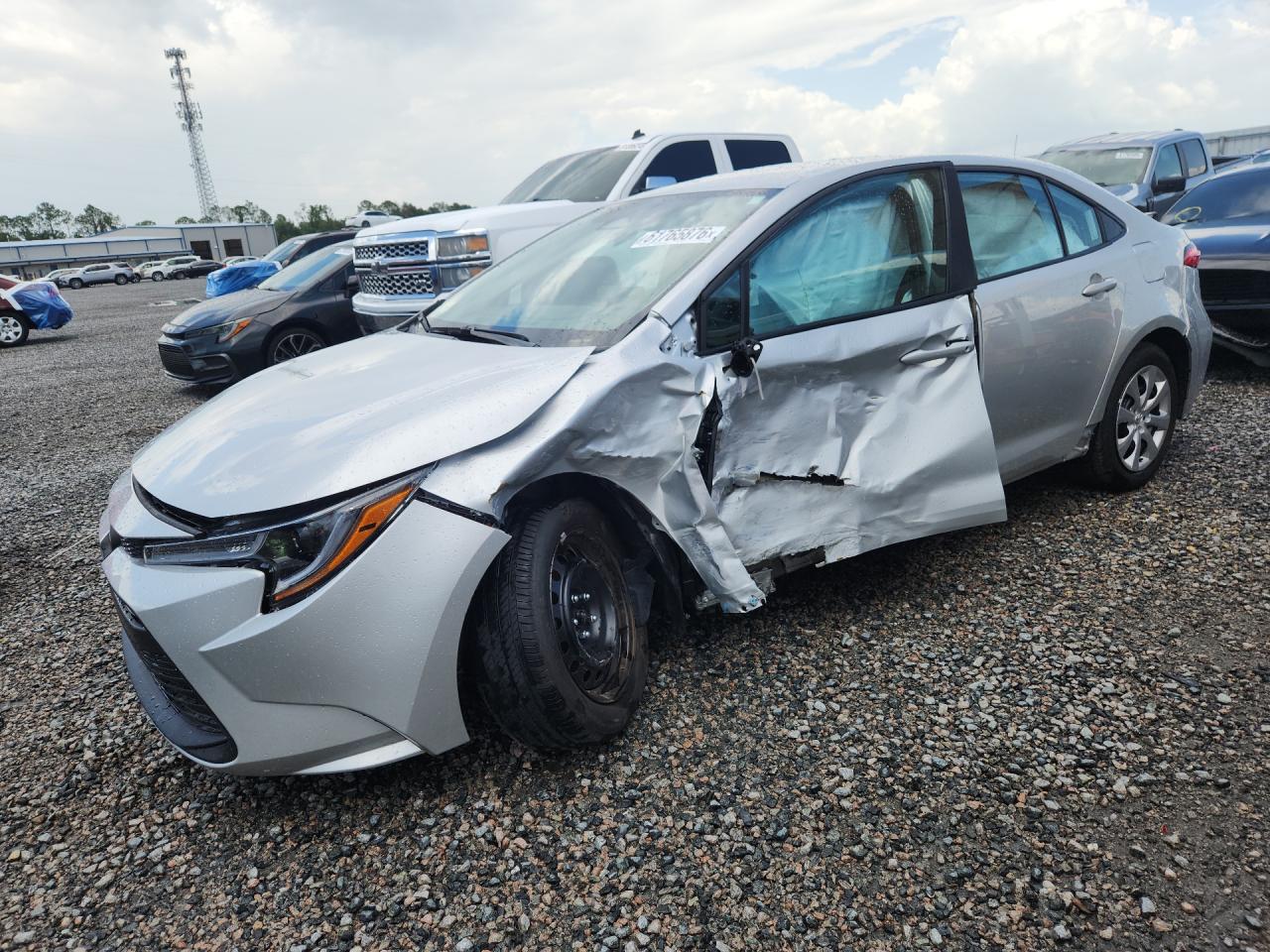 Photo of the 2025 TOYOTA COROLLA LE