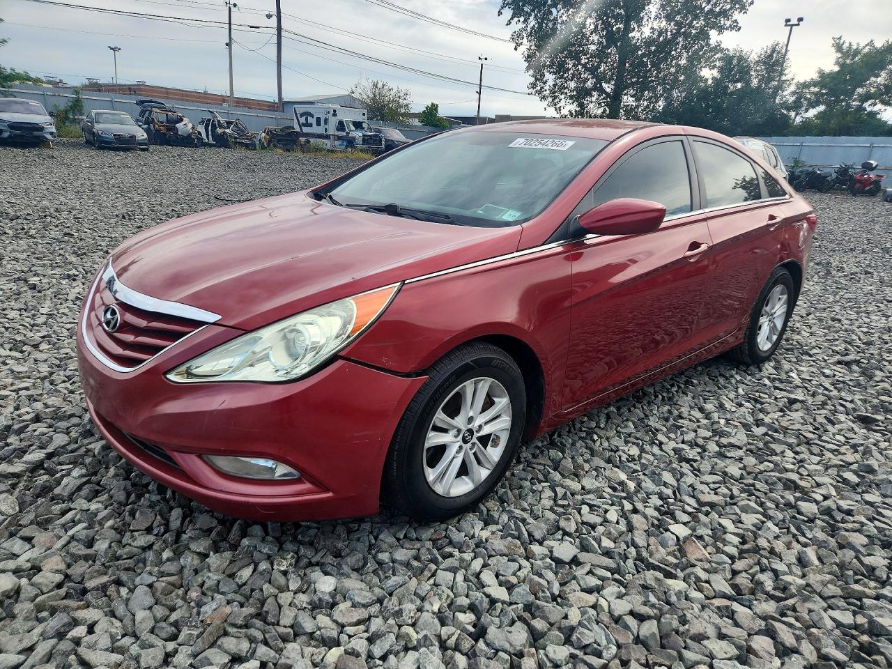 Photo of the 2013 HYUNDAI SONATA GLS