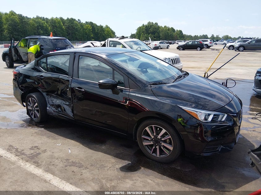 Photo of the 2021 NISSAN VERSA SV XTRONIC CVT