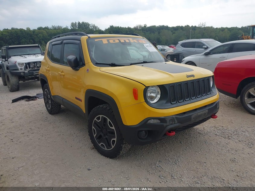 Photo of the 2016 JEEP RENEGADE TRAILHAWK